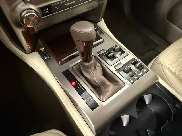 Used 2015 Lexus GX 460 Luxury image 26