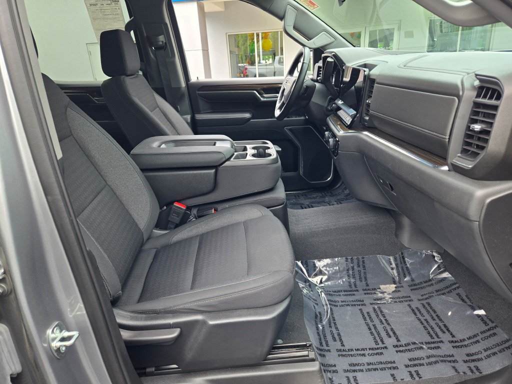Certified 2023 Chevrolet Silverado 1500 LT AWD/4WD image 7
