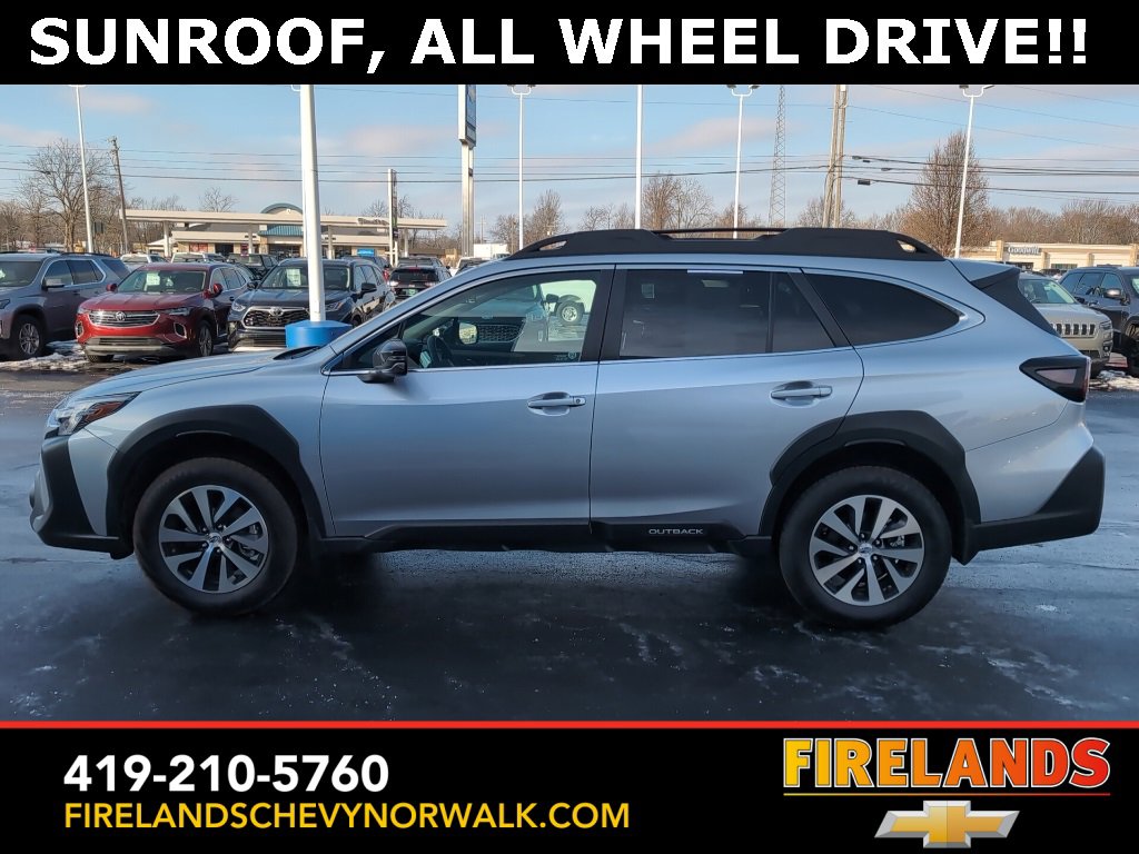 Used 2025 Subaru Outback Premium w/ Popular Package #1A image 9