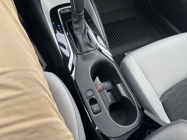 Used 2025 Toyota Corolla SE image 36