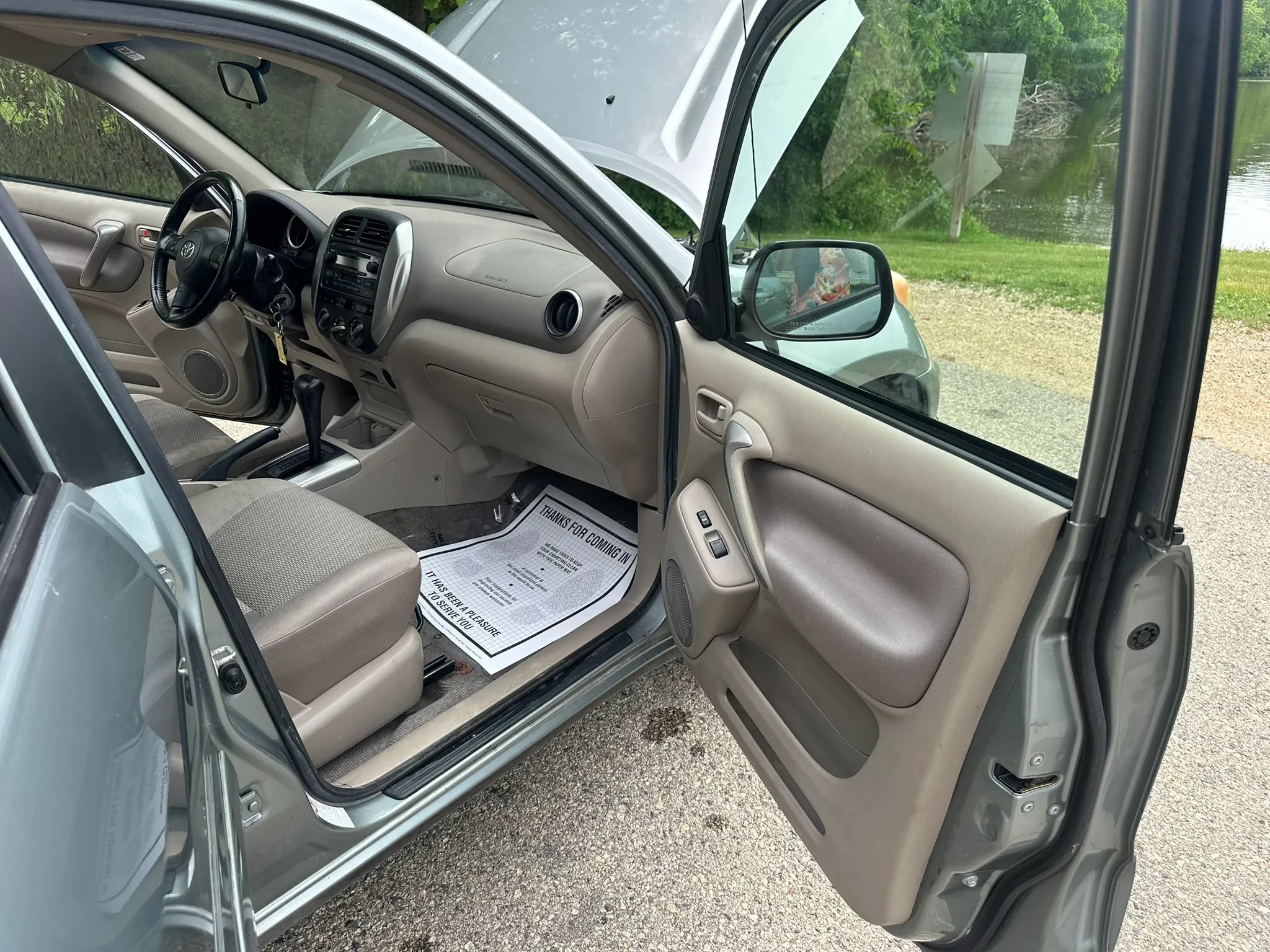 Used 2005 Toyota RAV4 4WD image 11