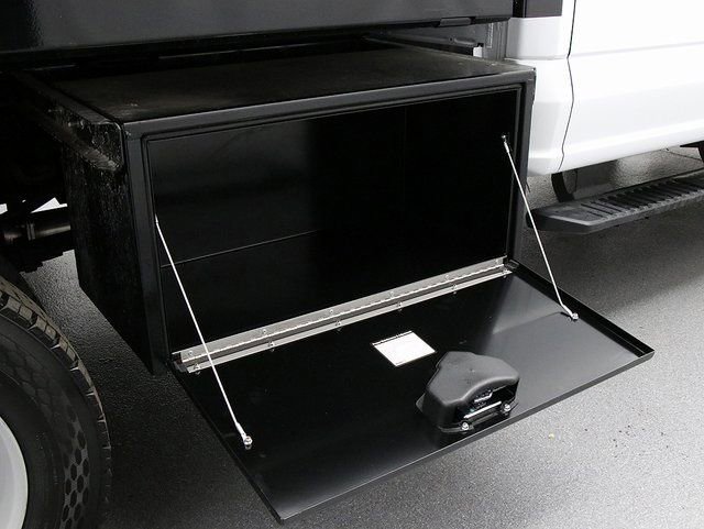 New 2024 Ford F450 XL image 24