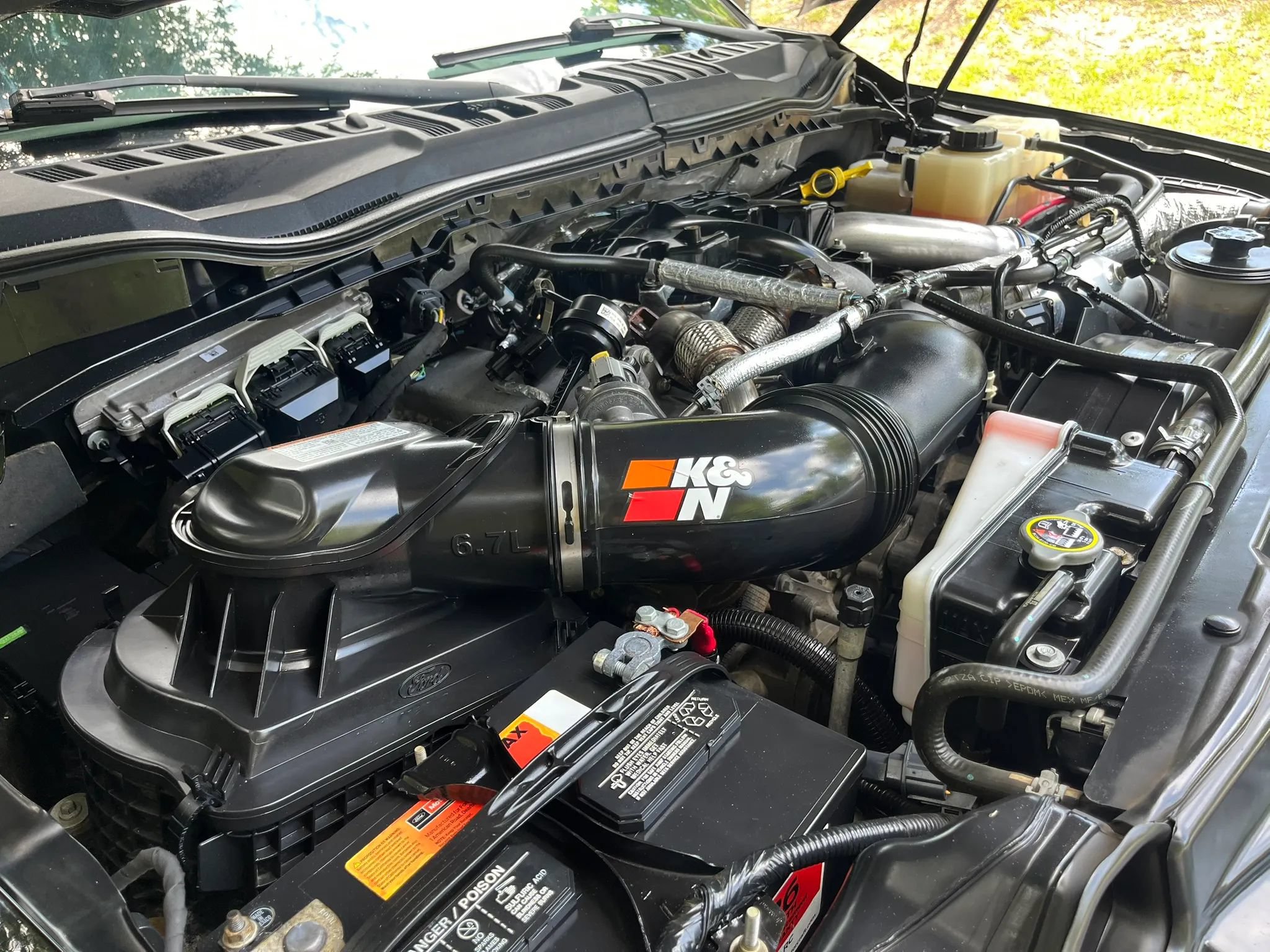 Used 2018 Ford F250 XLT w/ XLT Premium Package AWD/4WD image 9