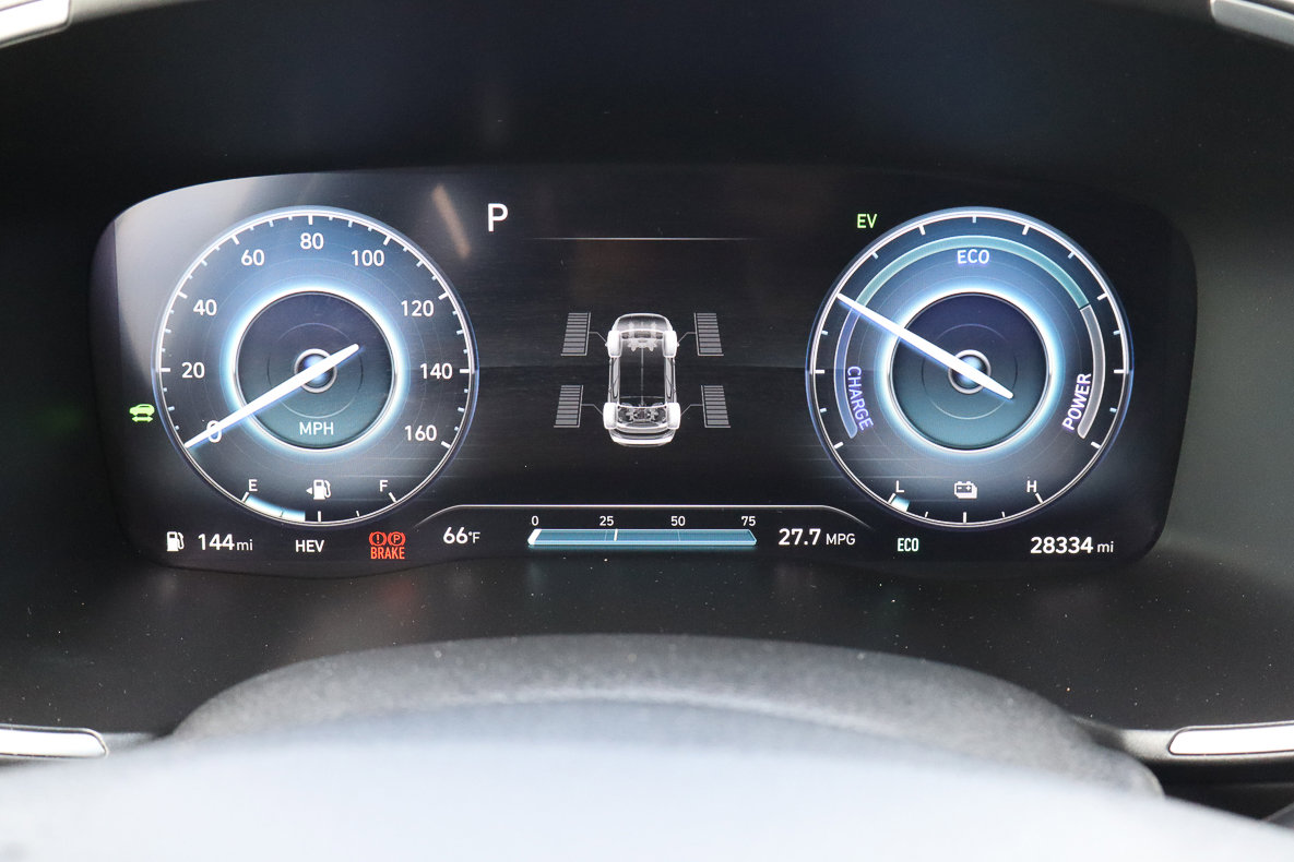 Used 2023 Hyundai Santa Fe Limited image 33