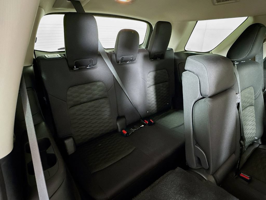 Used 2024 Nissan Pathfinder SV FWD image 26