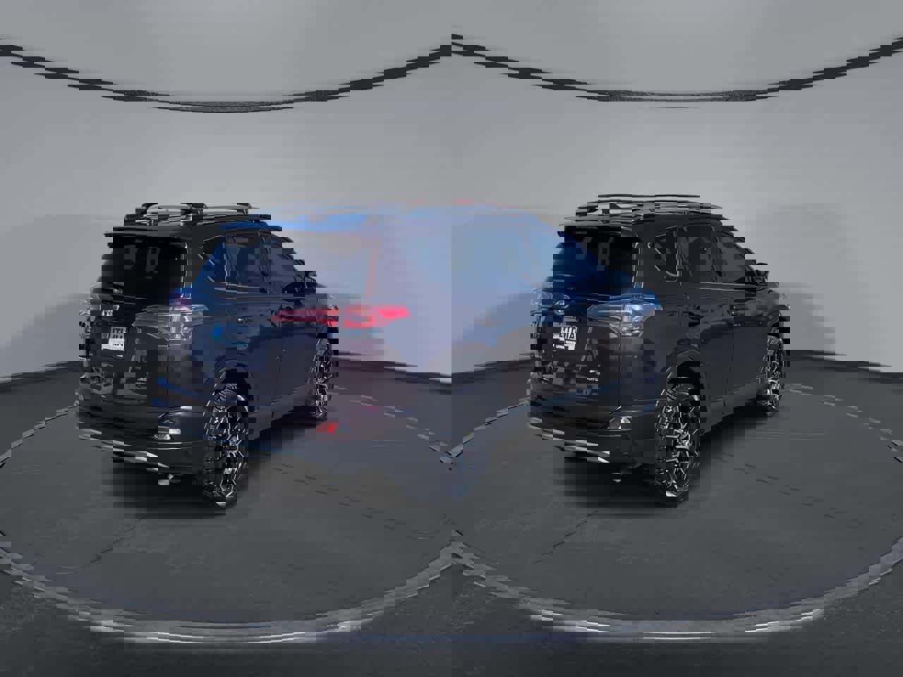 Certified 2018 Toyota RAV4 SE w/ Advanced Technology Package image 9