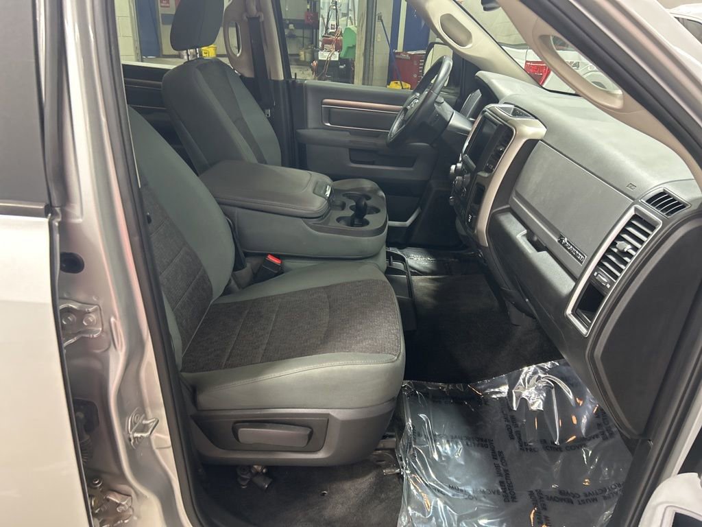 Used 2017 RAM 1500 Big Horn image 9