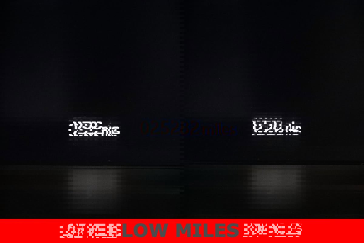 Used 2021 Jaguar F-TYPE R-Dynamic image 23