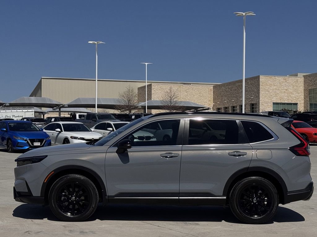 Used 2025 Honda CR-V Sport image 3