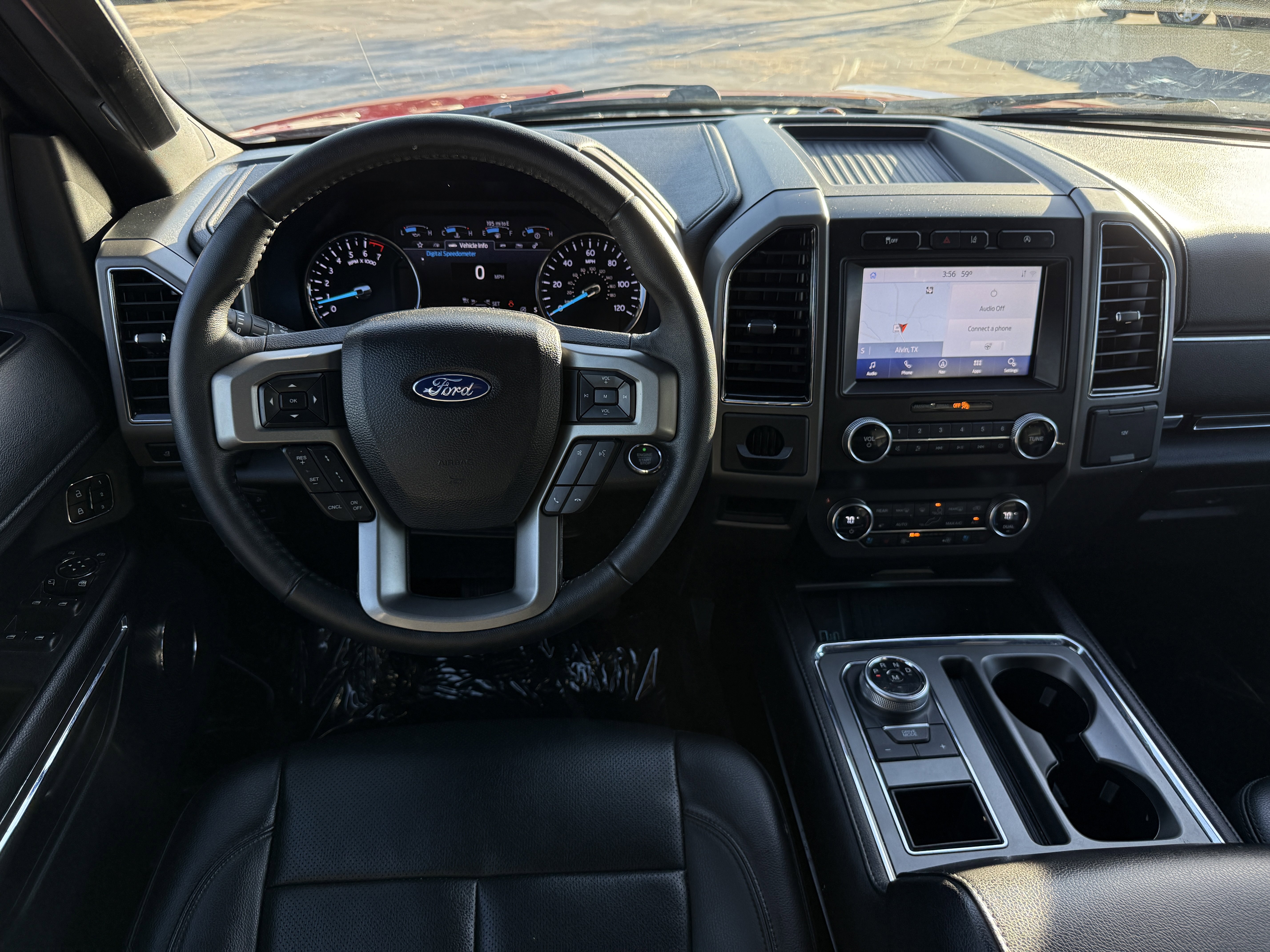 Used 2021 Ford Expedition XLT image 14