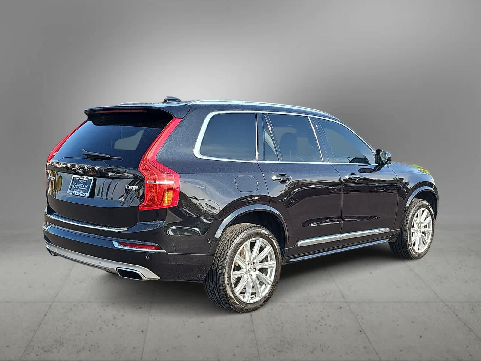 Used 2016 Volvo XC90 T8 Inscription AWD/4WD image 8