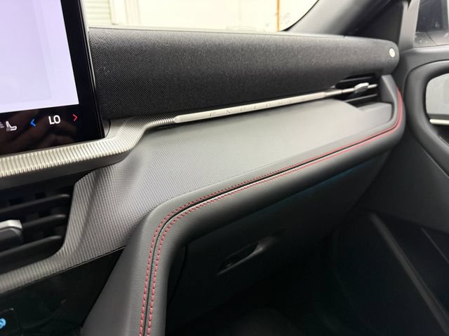 Used 2025 Ford Explorer ST RWD image 23
