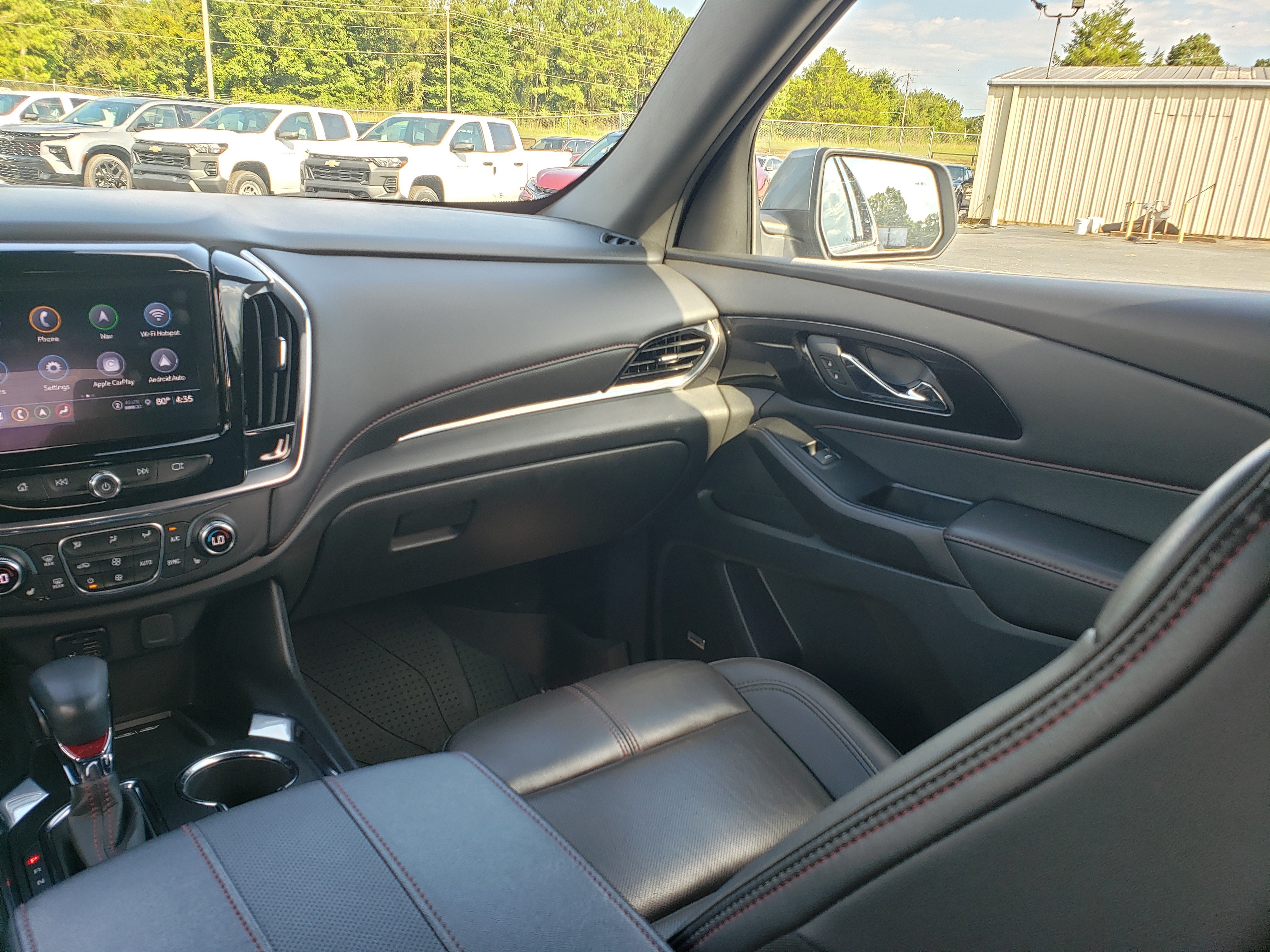 Used 2023 Chevrolet Traverse RS w/ LPO, Floor Liner Package FWD image 37