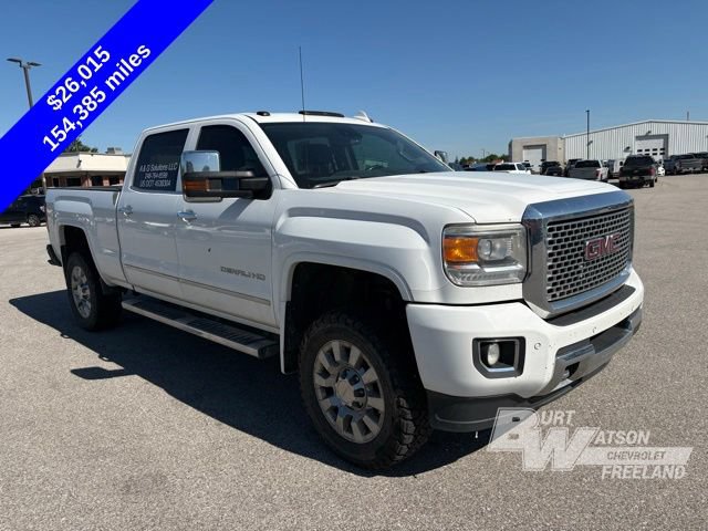 Used 2015 GMC Sierra 2500 Denali w/ Driver Alert Package AWD/4WD image 9