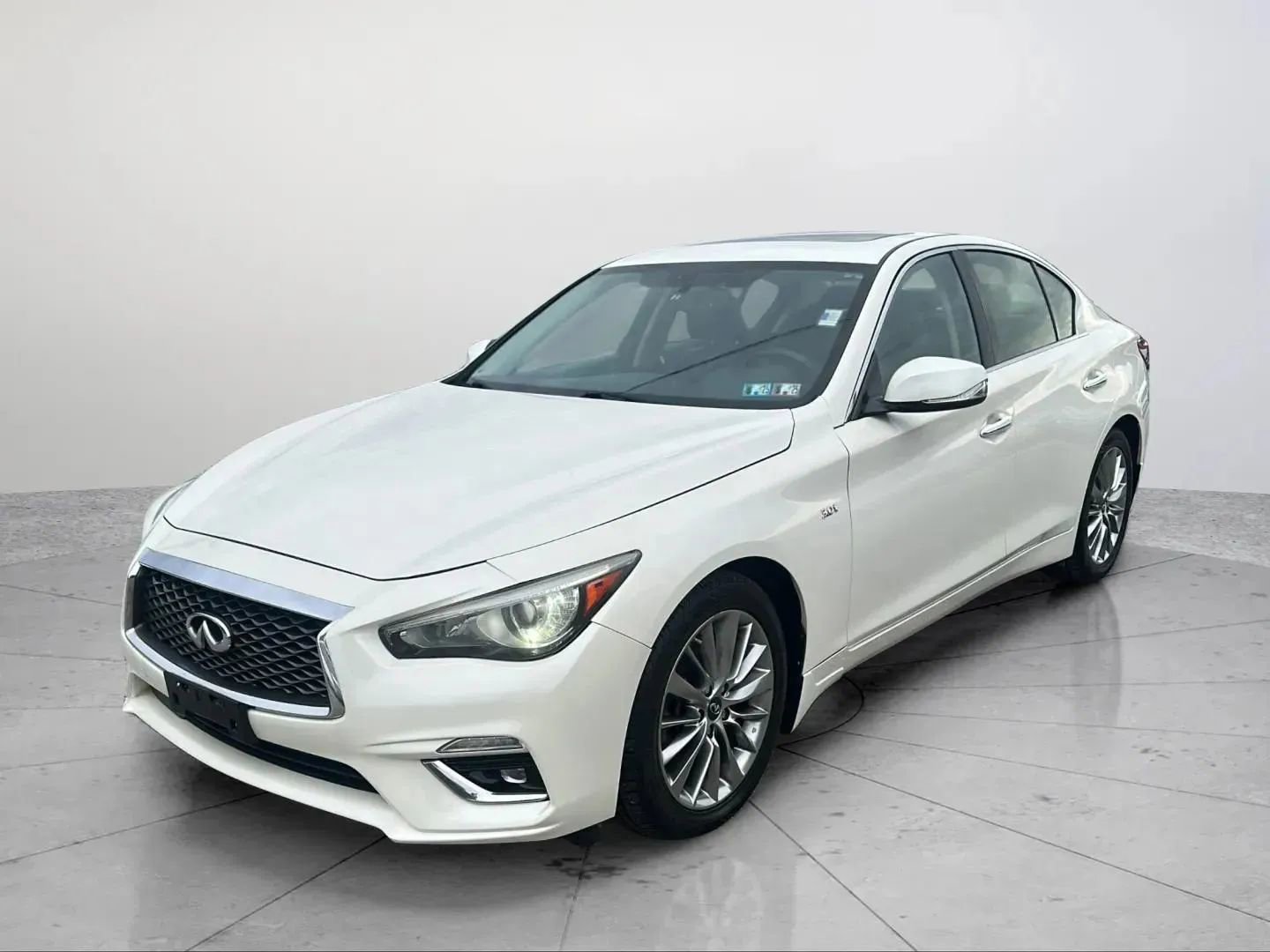 Used 2019 INFINITI Q50 Luxe w/ Essential Package (3.0T Luxe) AWD/4WD image 1