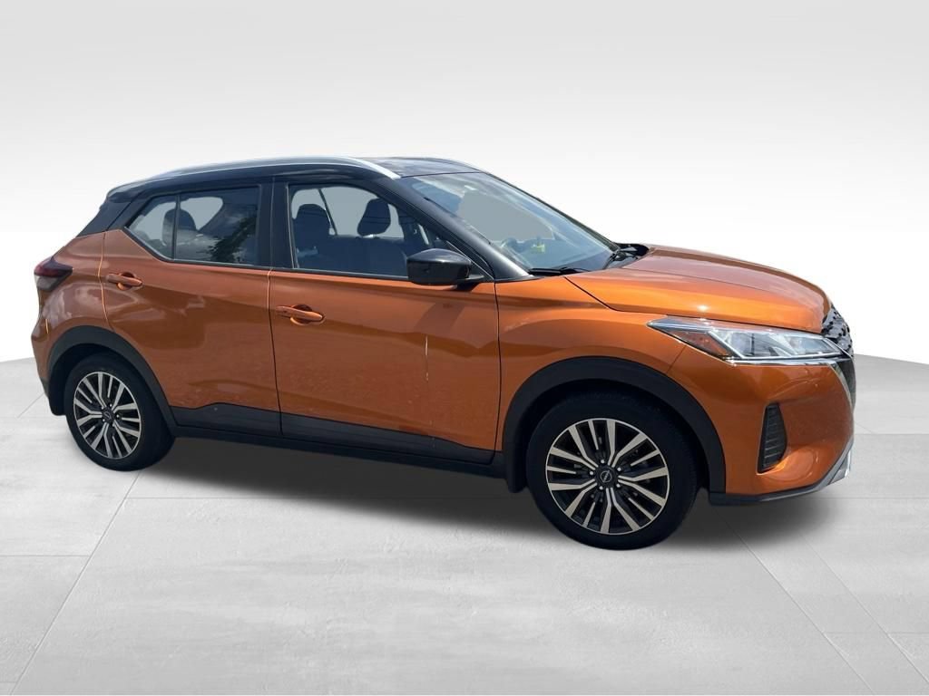Used 2023 Nissan Kicks SV FWD image 23