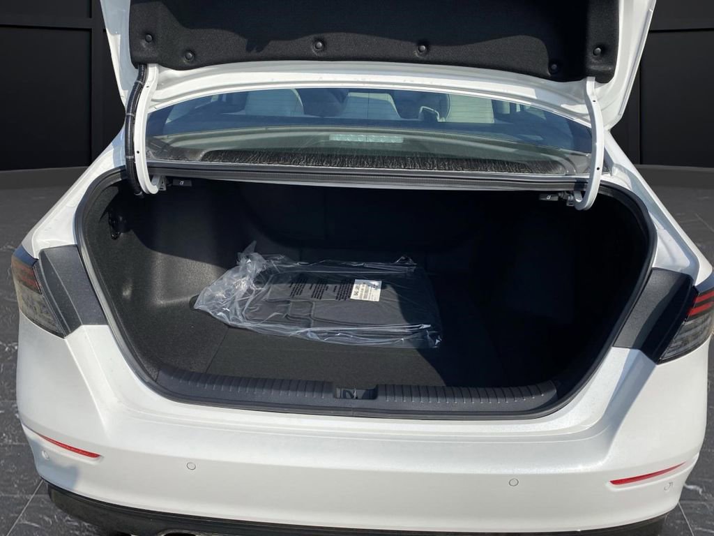 New 2025 Honda Accord Touring image 15