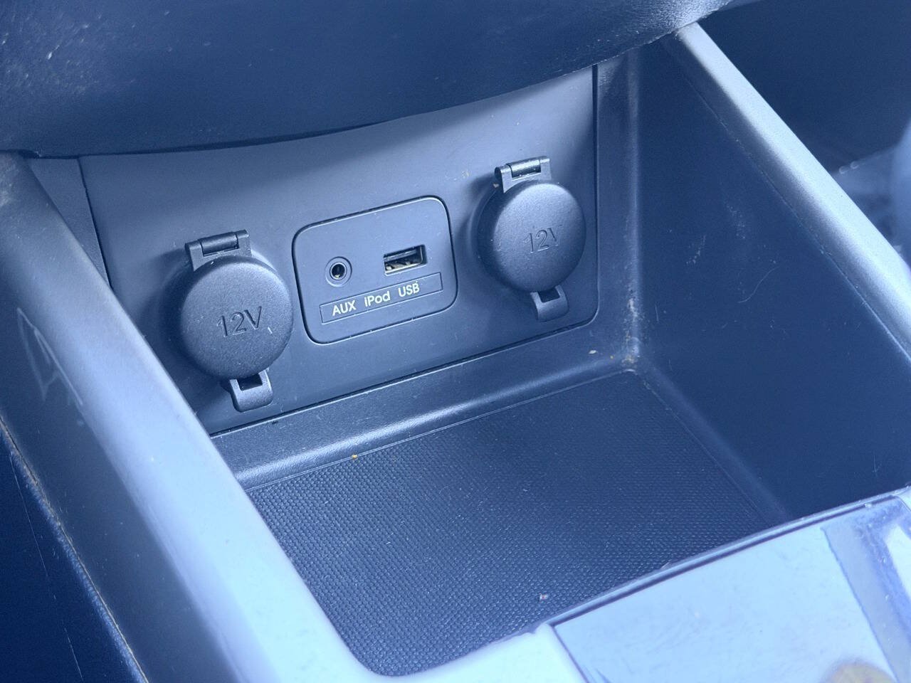 Used 2010 Kia Forte SX FWD image 42
