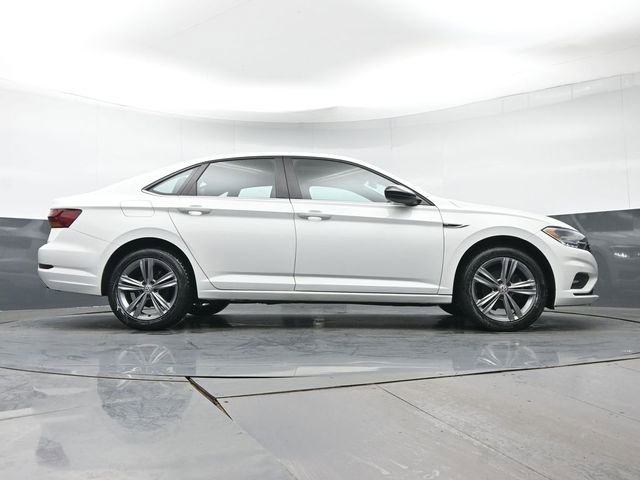 Used 2019 Volkswagen Jetta R-Line w/ R-Line Cold Weather Package FWD image 28