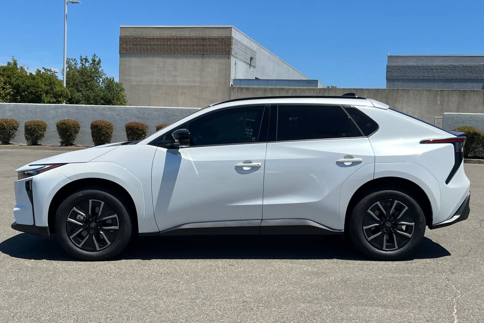 Certified 2026 Toyota bZ FWD image 9