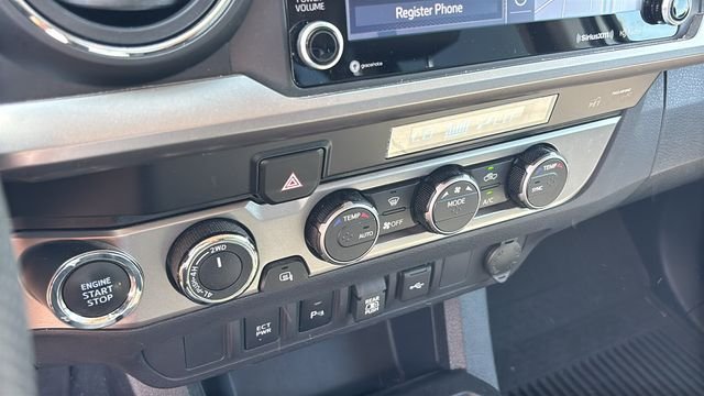 Used 2023 Toyota Tacoma SR5 AWD/4WD image 18