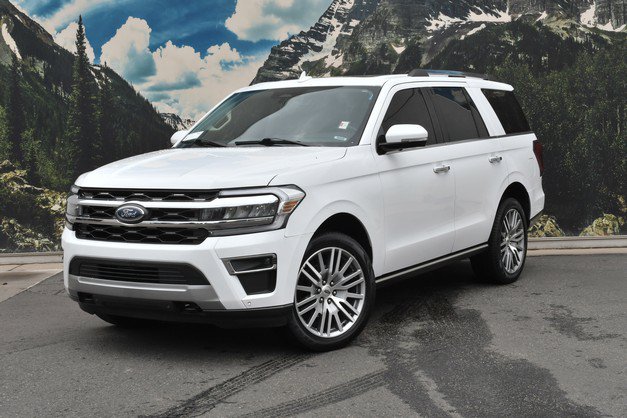 Used 2022 Ford Expedition Limited AWD/4WD image 6