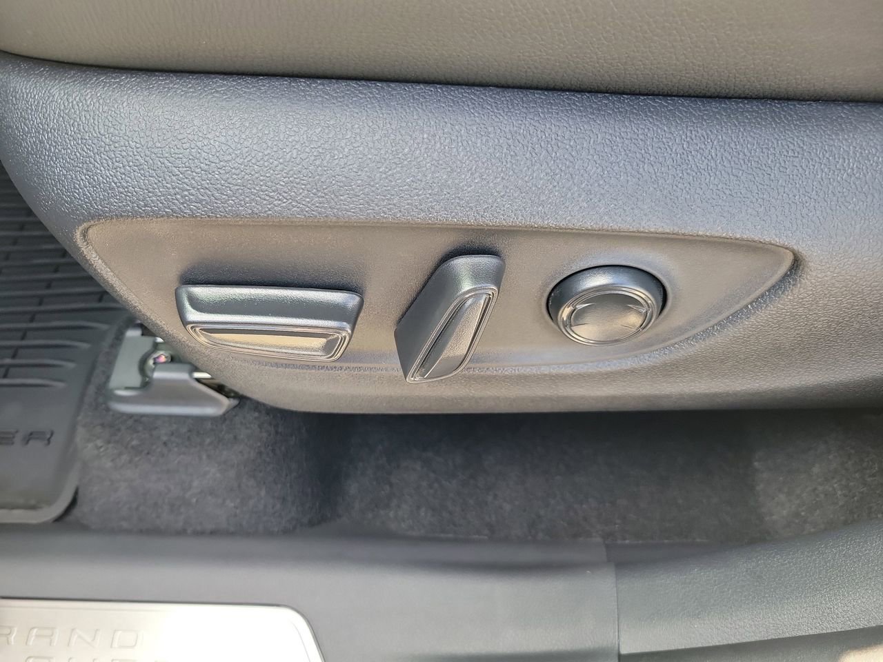 New 2026 Toyota Grand Highlander Limited AWD/4WD image 19