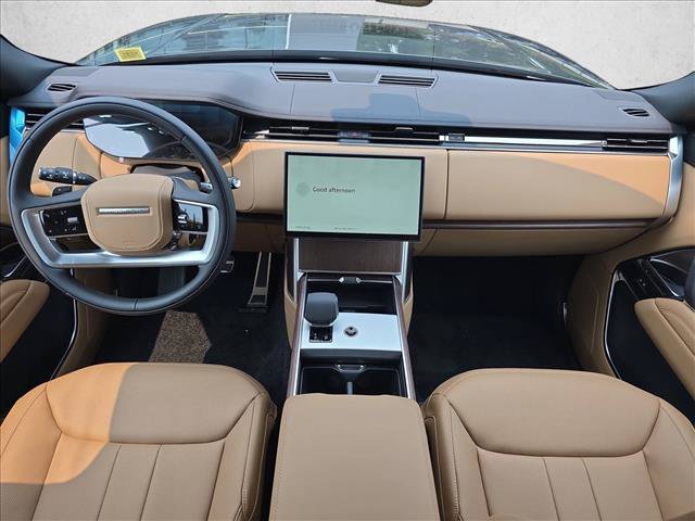New 2026 Land Rover Range Rover Long Wheelbase SE AWD/4WD image 9