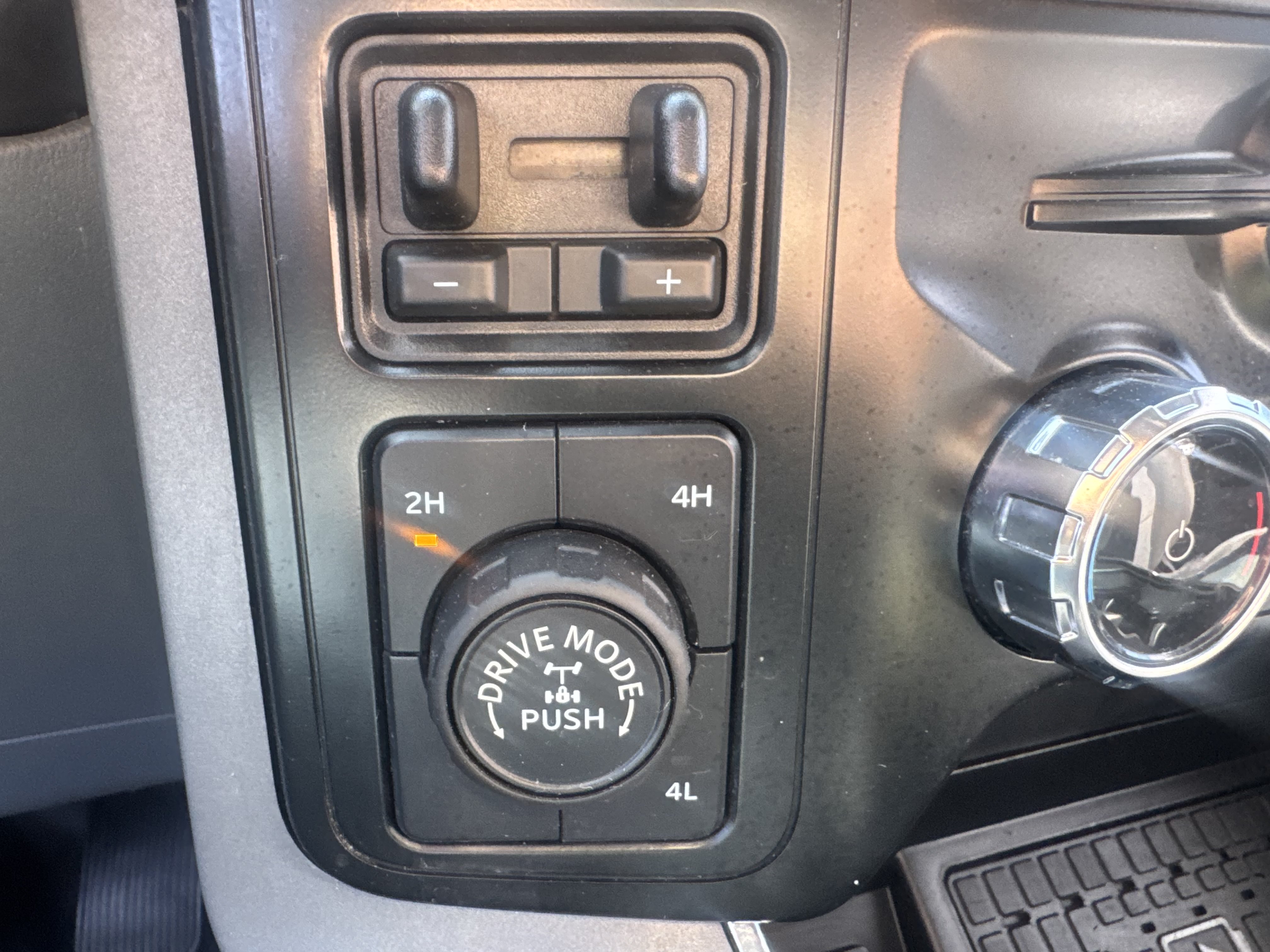 Used 2024 Ford F150 XLT w/ Equipment Group 302A MID AWD/4WD image 19