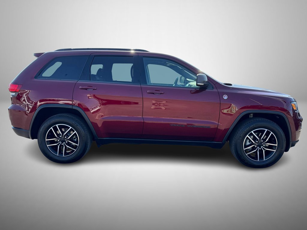 Used 2020 Jeep Grand Cherokee Trailhawk image 6