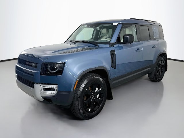 Used 2024 Land Rover Defender 110 S AWD/4WD image 4