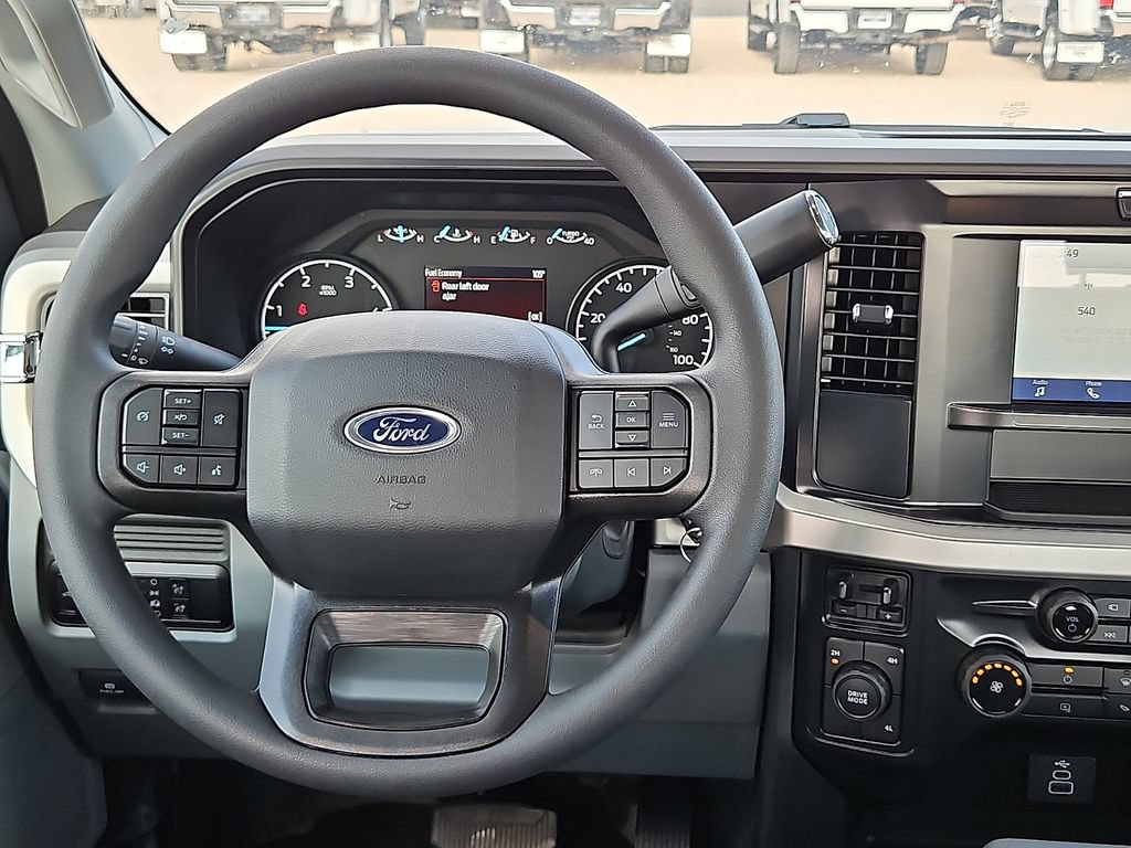 New 2026 Ford F350 XL w/ 360-Degree Camera Package AWD/4WD image 17