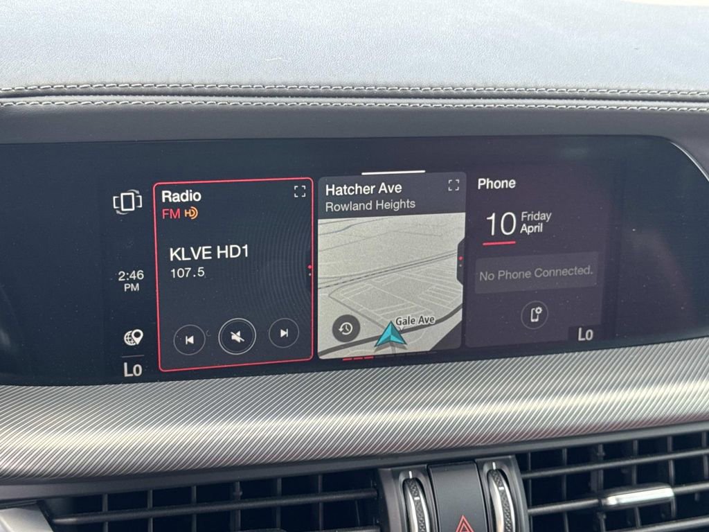 Used 2023 Alfa Romeo Stelvio Veloce image 11