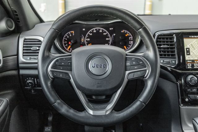 Used 2021 Jeep Grand Cherokee Laredo X image 9