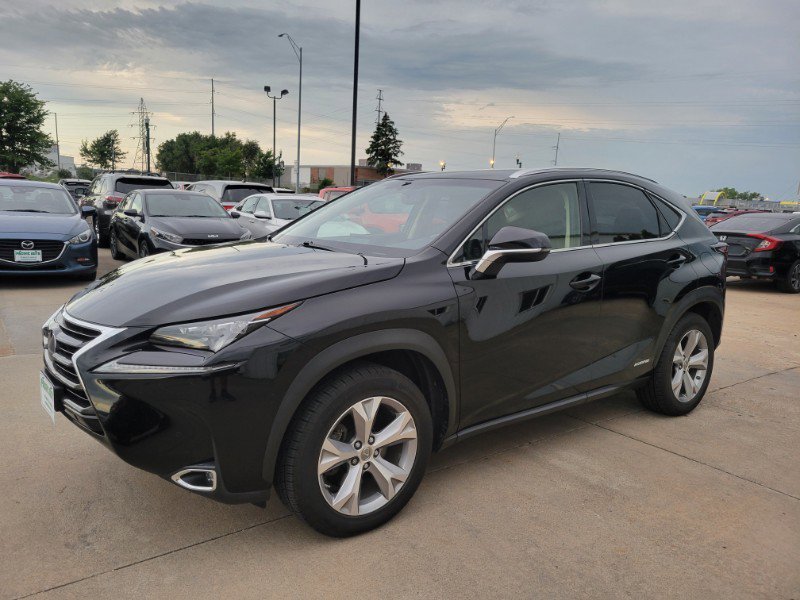 Used 2017 Lexus NX 300h AWD image 3