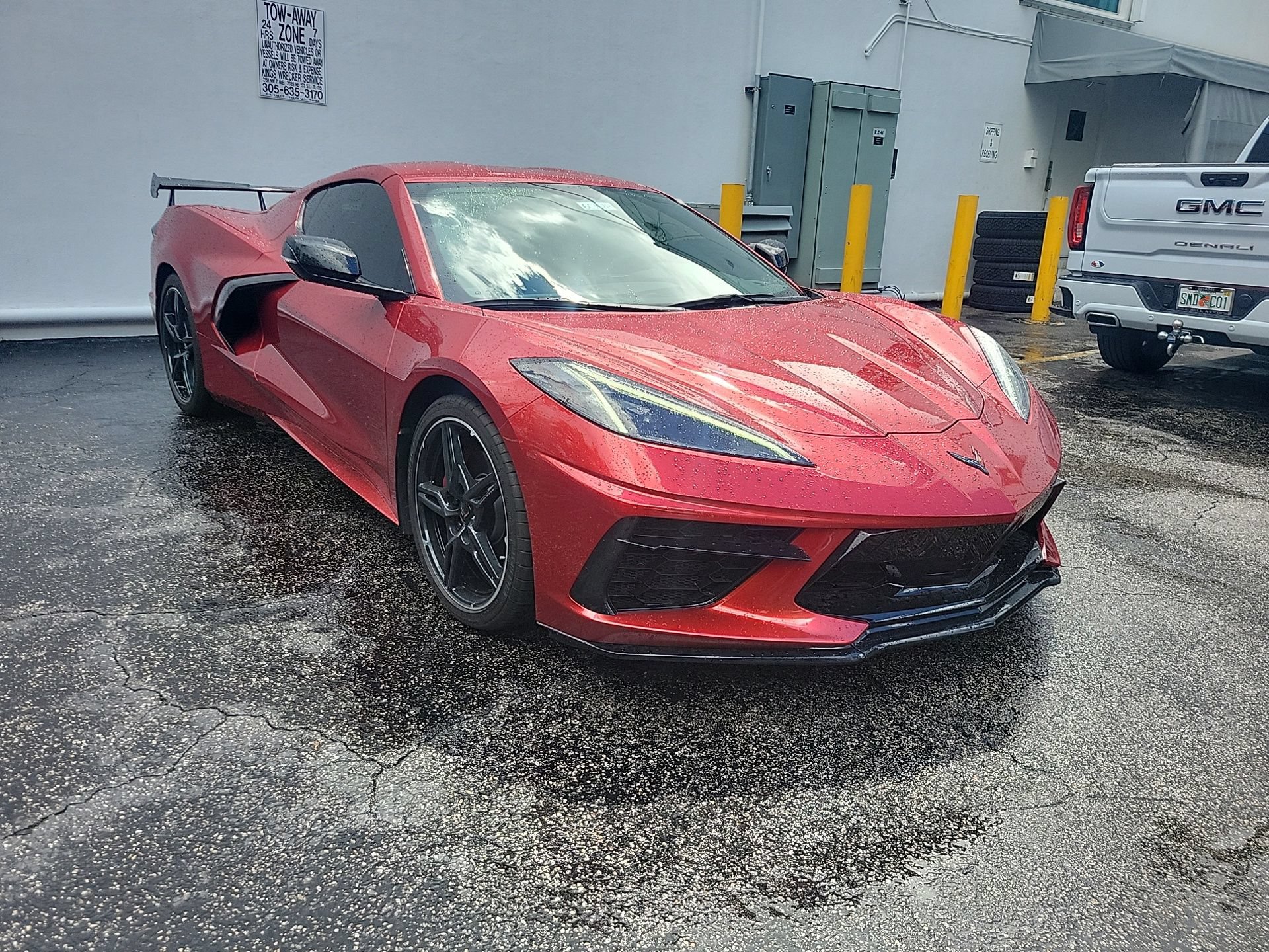 Used 2021 Chevrolet Corvette Stingray Coupe w/ Battery Protection Package RWD image 3