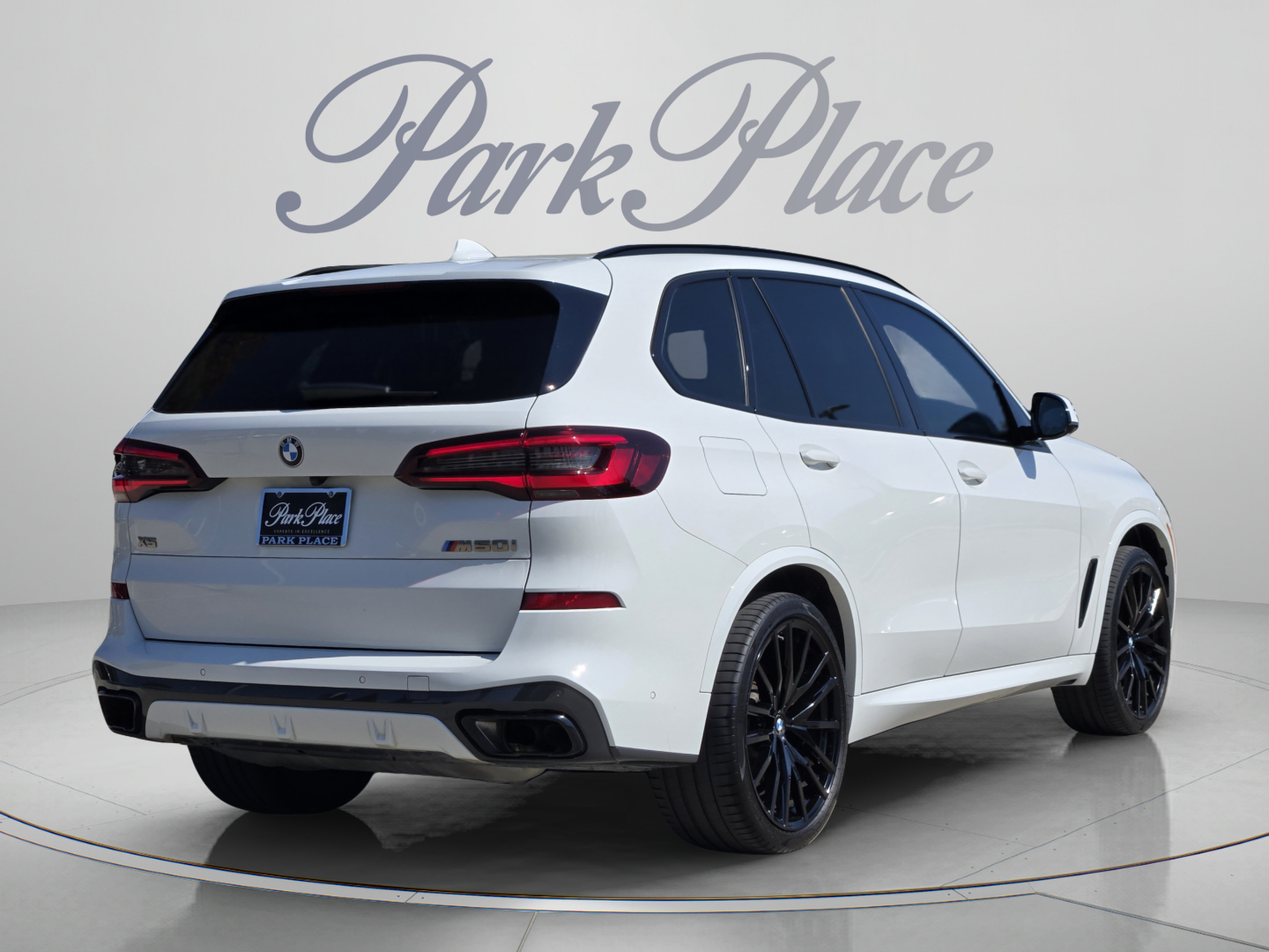Used 2023 BMW X5 M50i w/ Executive Package AWD/4WD image 5