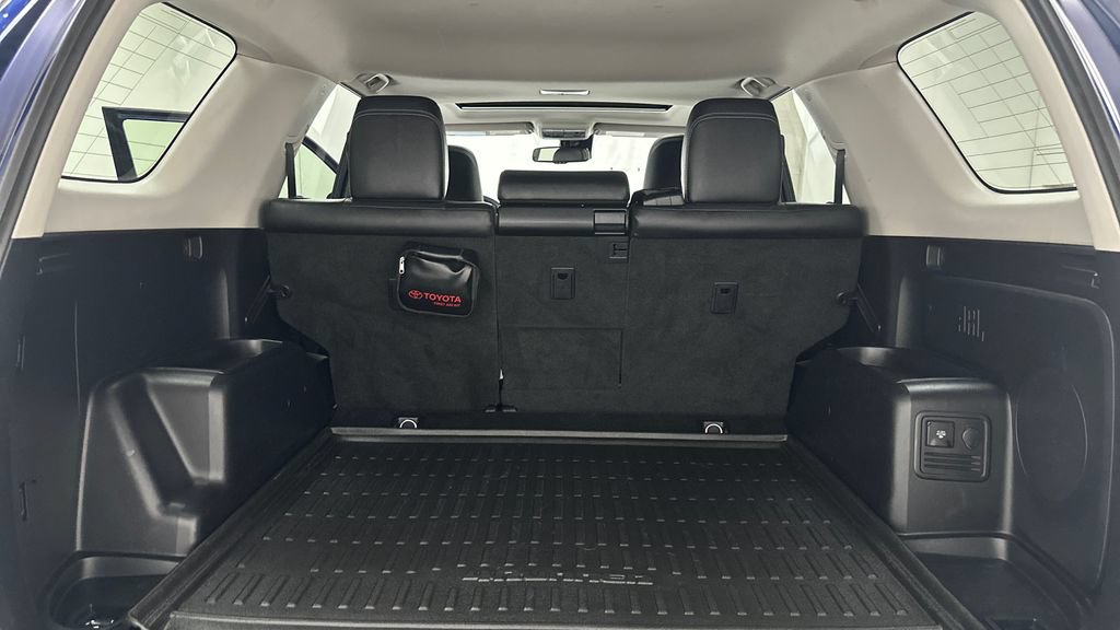 Certified 2022 Toyota 4Runner Limited AWD/4WD image 13