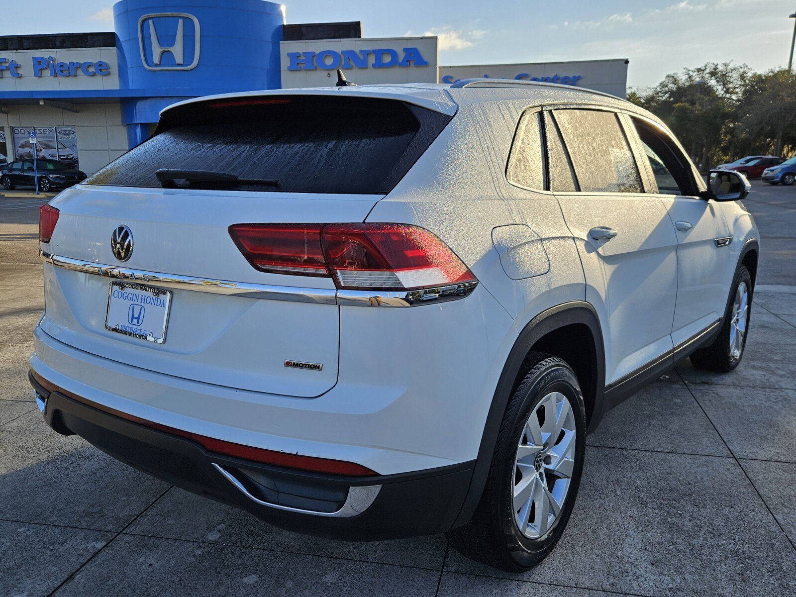 Used 2021 Volkswagen Atlas Cross Sport S image 5
