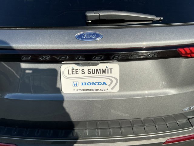 Used 2025 Ford Explorer ST-Line w/ ST-Line Street Pack image 5