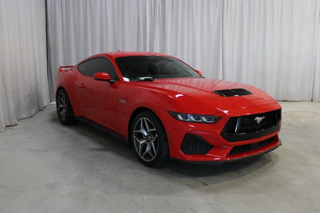 Used 2024 Ford Mustang GT Premium w/ GT Performance Package RWD image 27