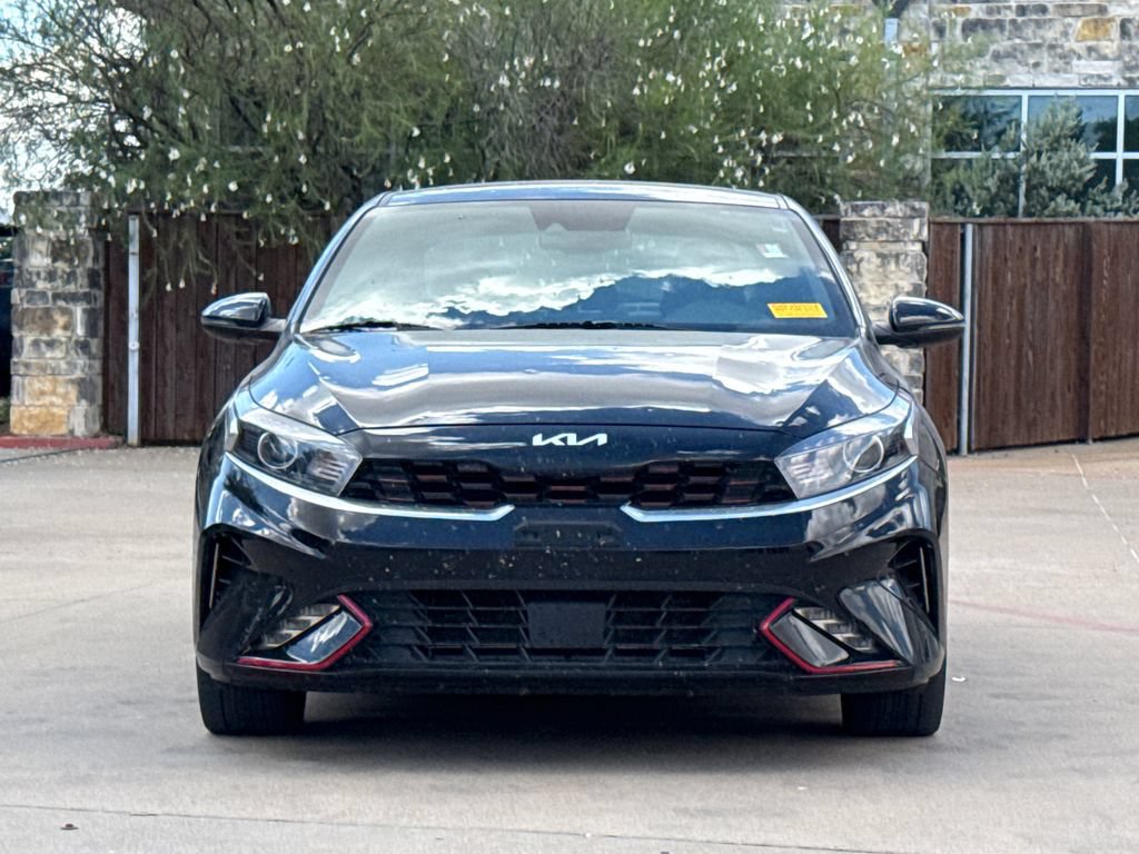 Used 2023 Kia Forte GT-Line w/ GT-Line Premium Package FWD image 2