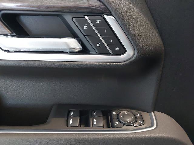 New 2026 Chevrolet Silverado 1500 LTZ w/ LTZ Premium Package AWD/4WD image 26