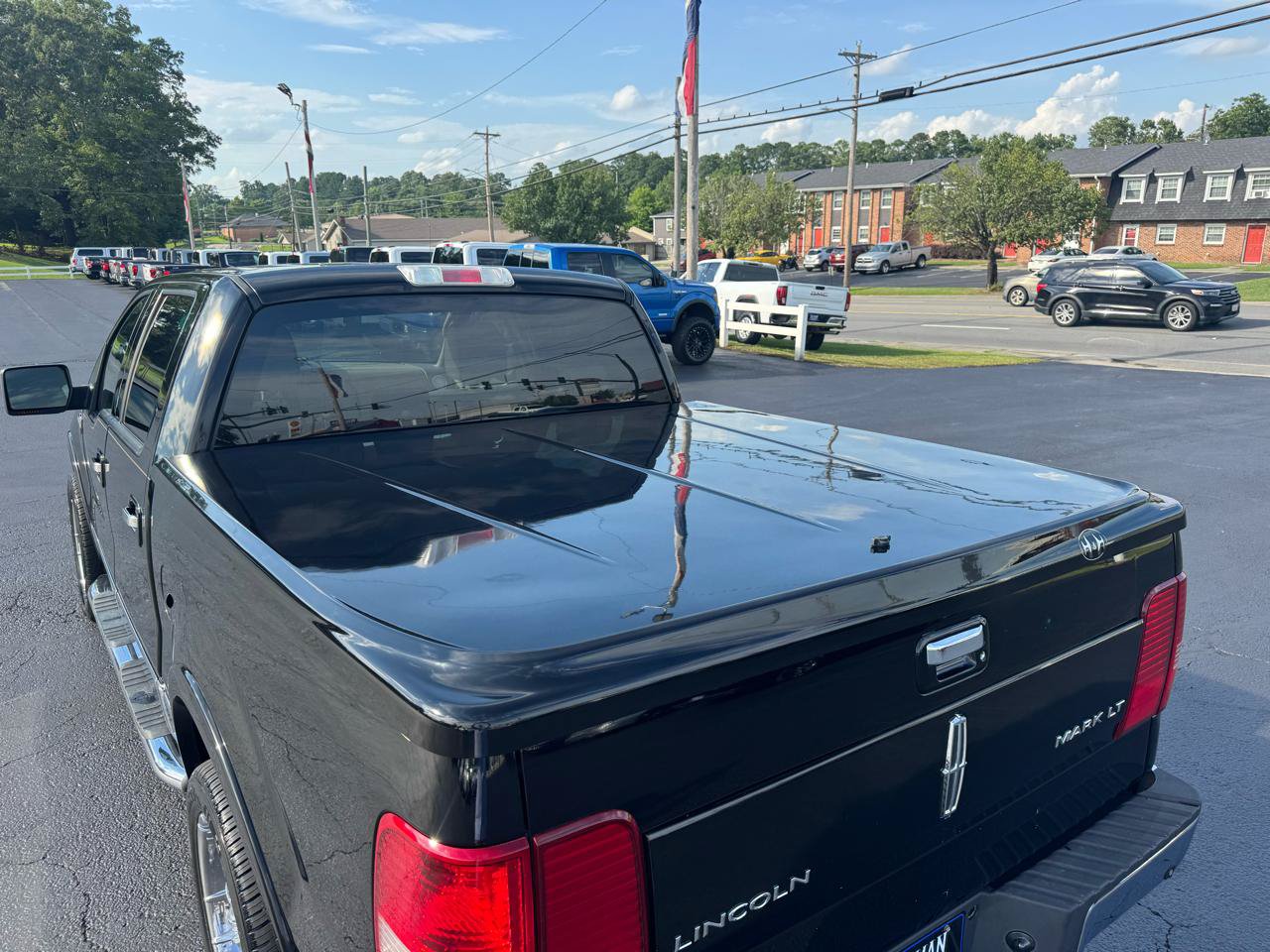 Used 2006 Lincoln Mark LT 4x4 image 9