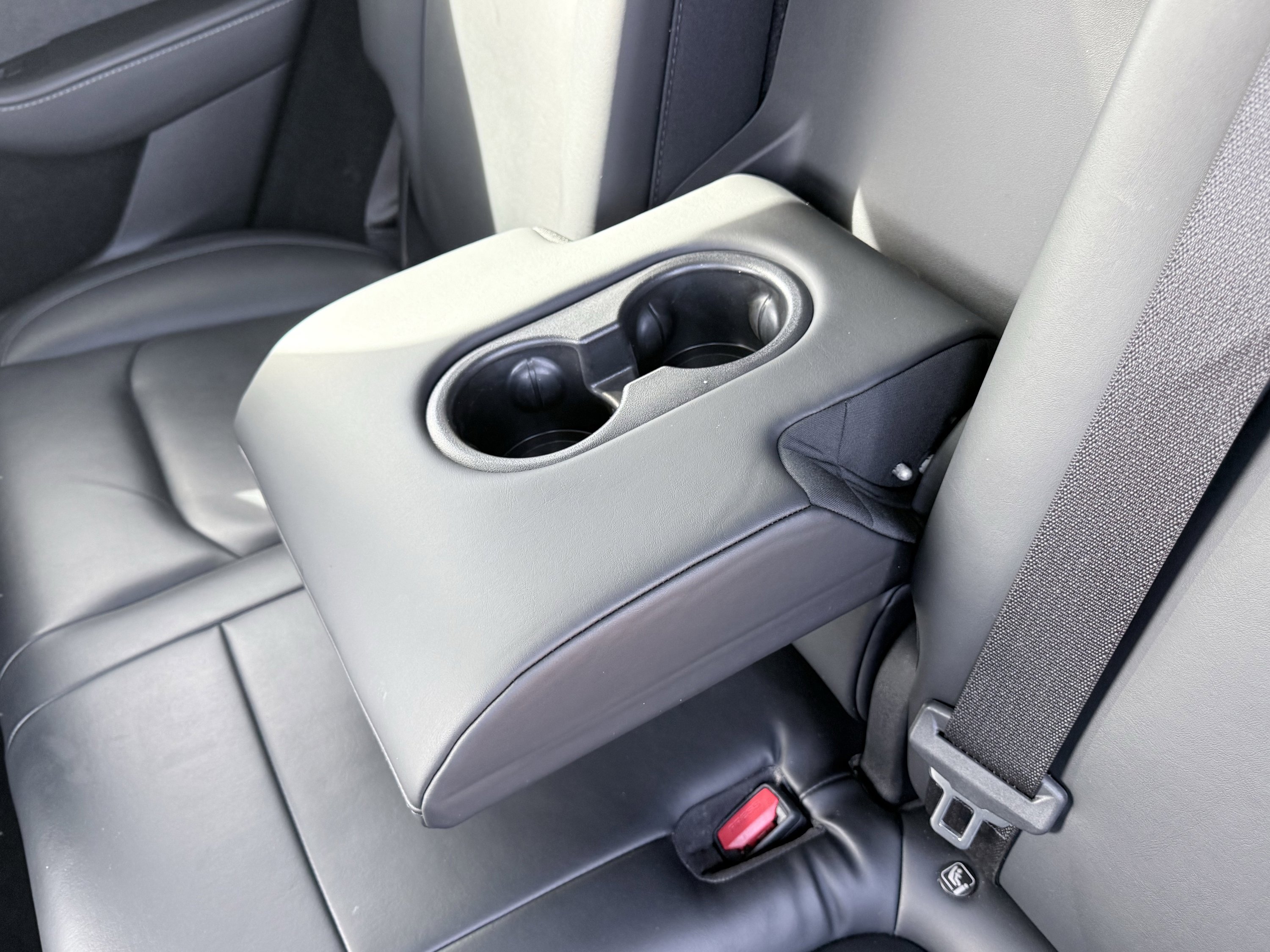 Used 2023 Tesla Model Y Performance image 36