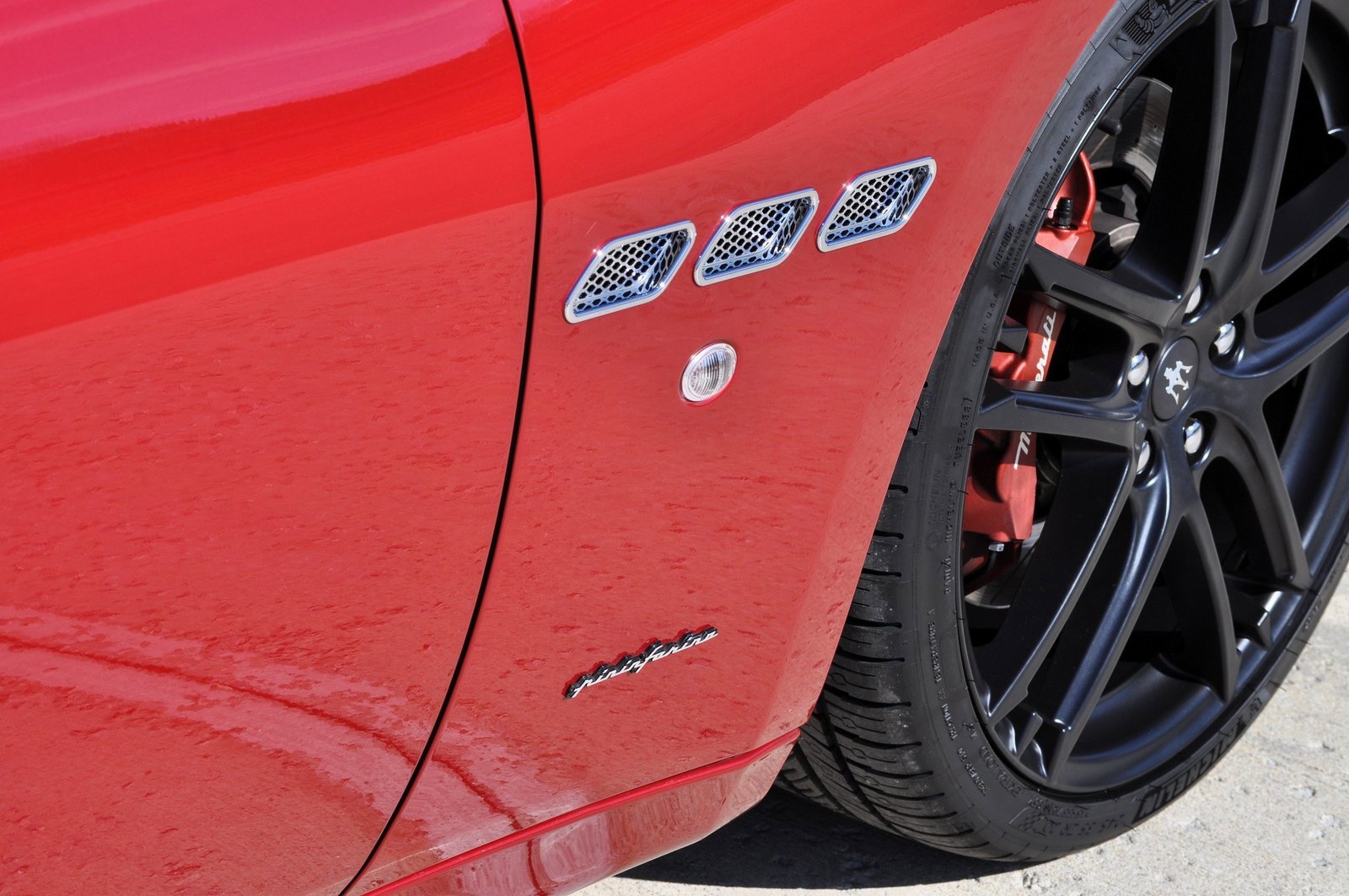 Used 2018 Maserati GranTurismo Sport image 10