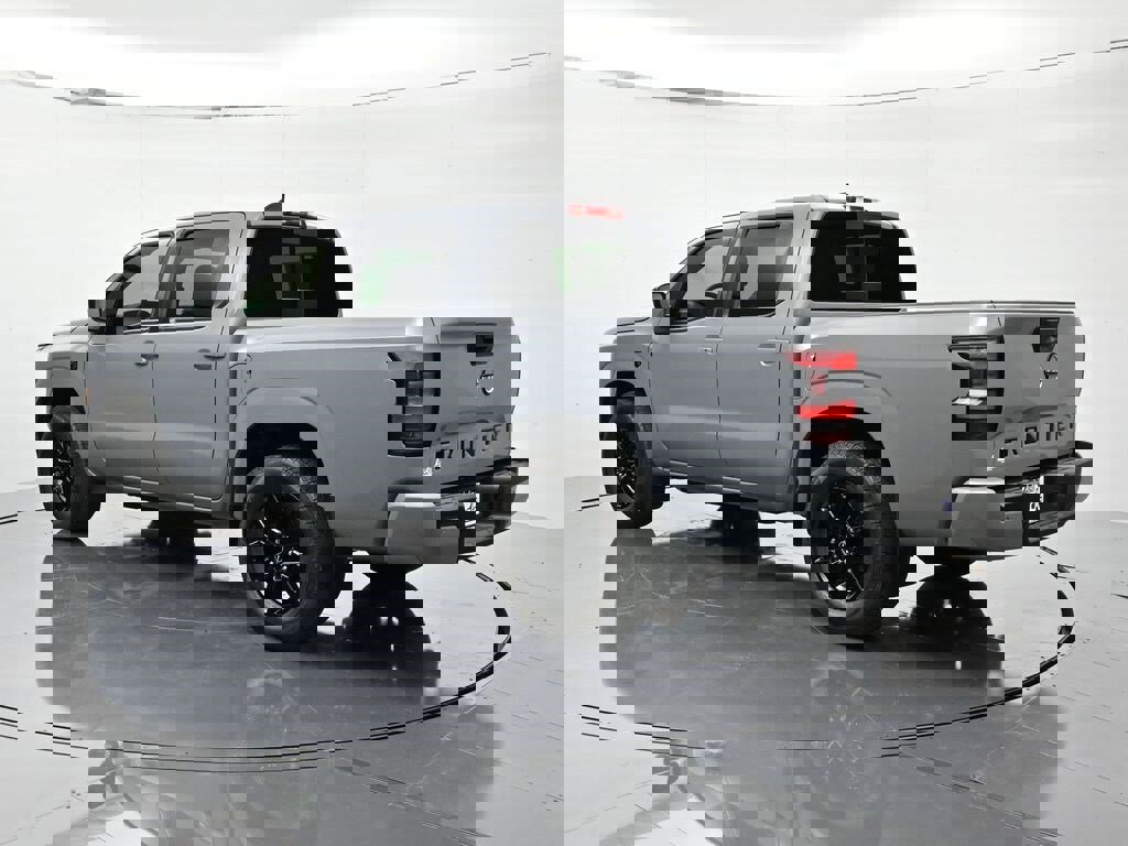 New 2026 Nissan Frontier SV image 7
