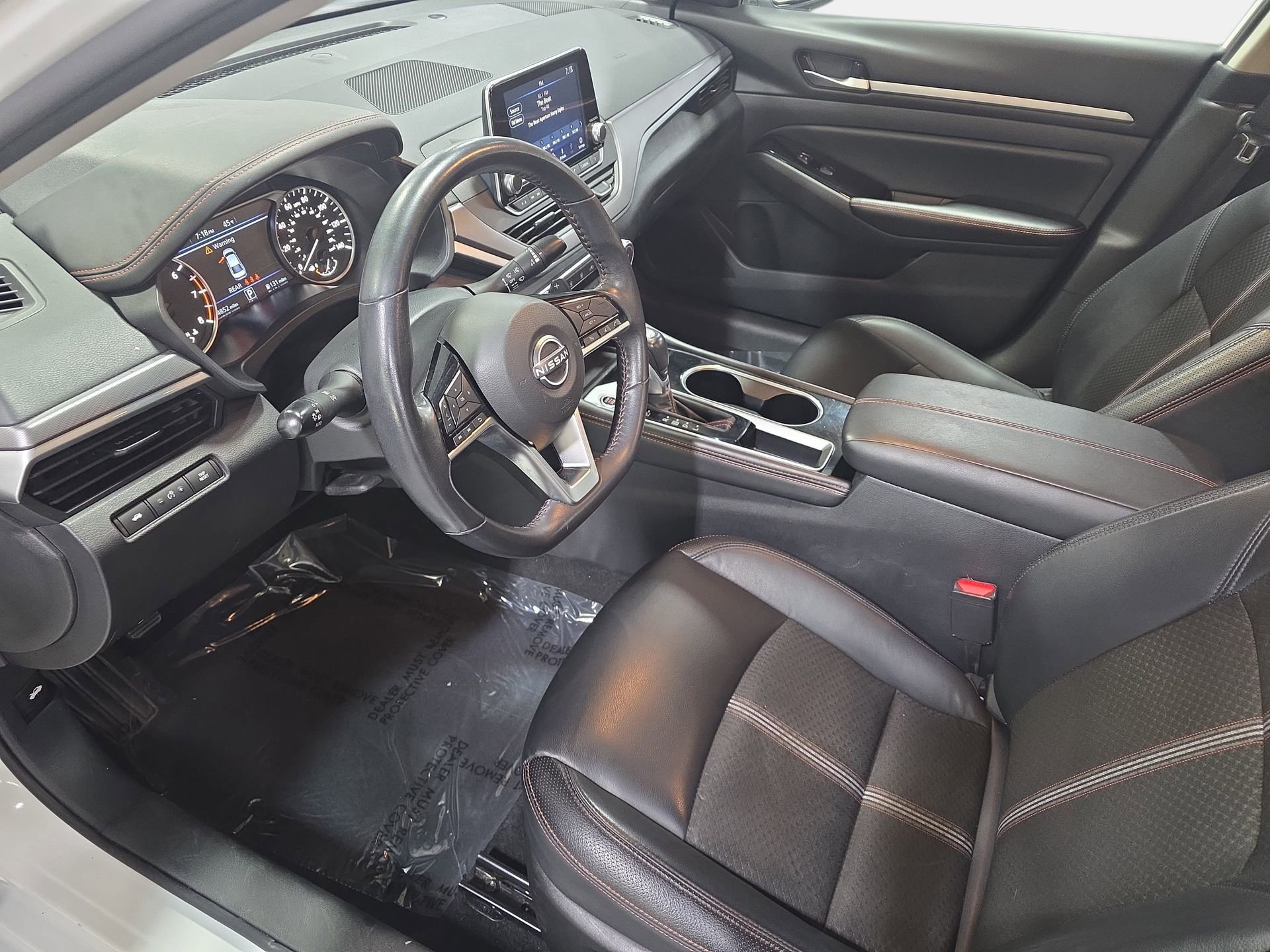 Used 2024 Nissan Altima 2.5 SR image 15