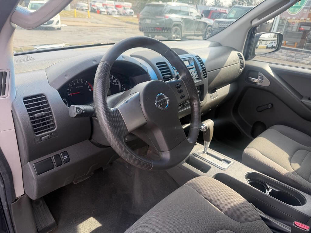 Used 2007 Nissan Frontier XE w/ Preferred Pkg image 14