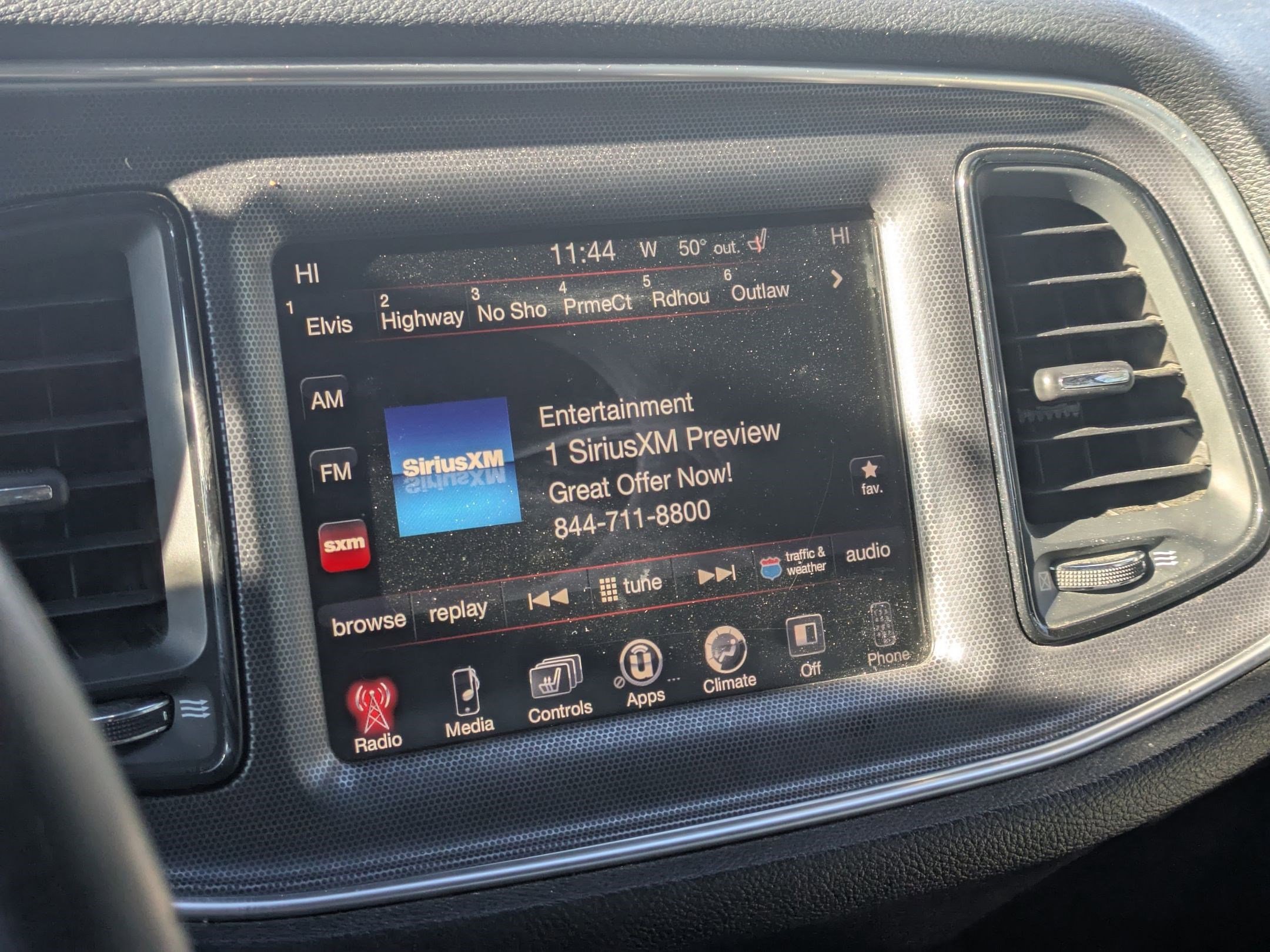 Used 2016 Dodge Challenger SXT Plus image 12